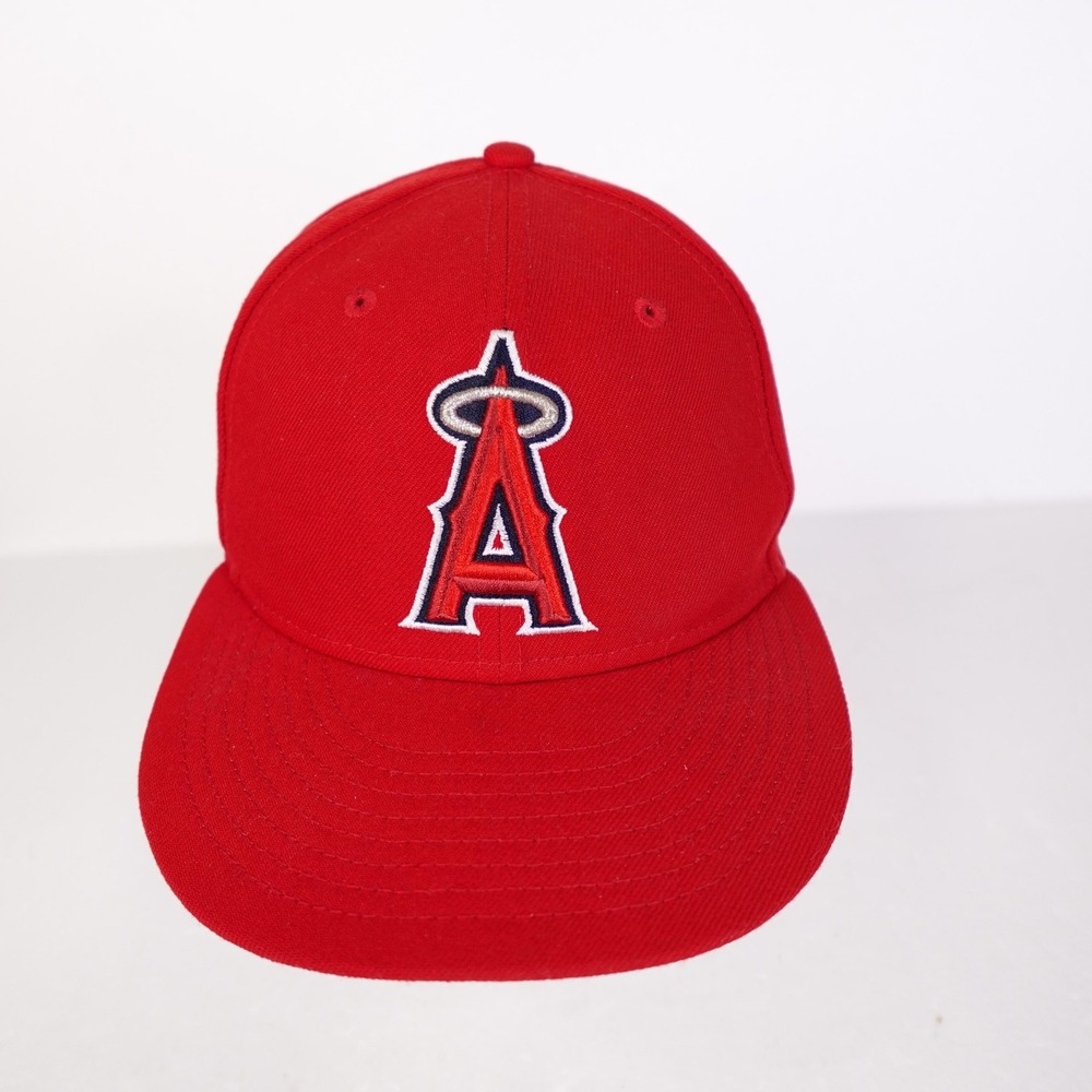 Los Angeles Angels Hat Cap Fitted Mens 7 Red MLB Baseball On Field New Era